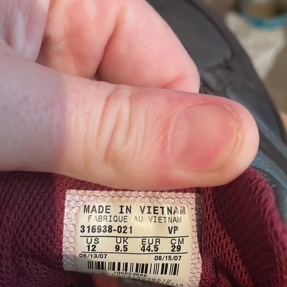 NIKE AIR STABS -size12W. 10.5 M.  “Rainbow”as you can see incredible condition - Picture 5 of 5